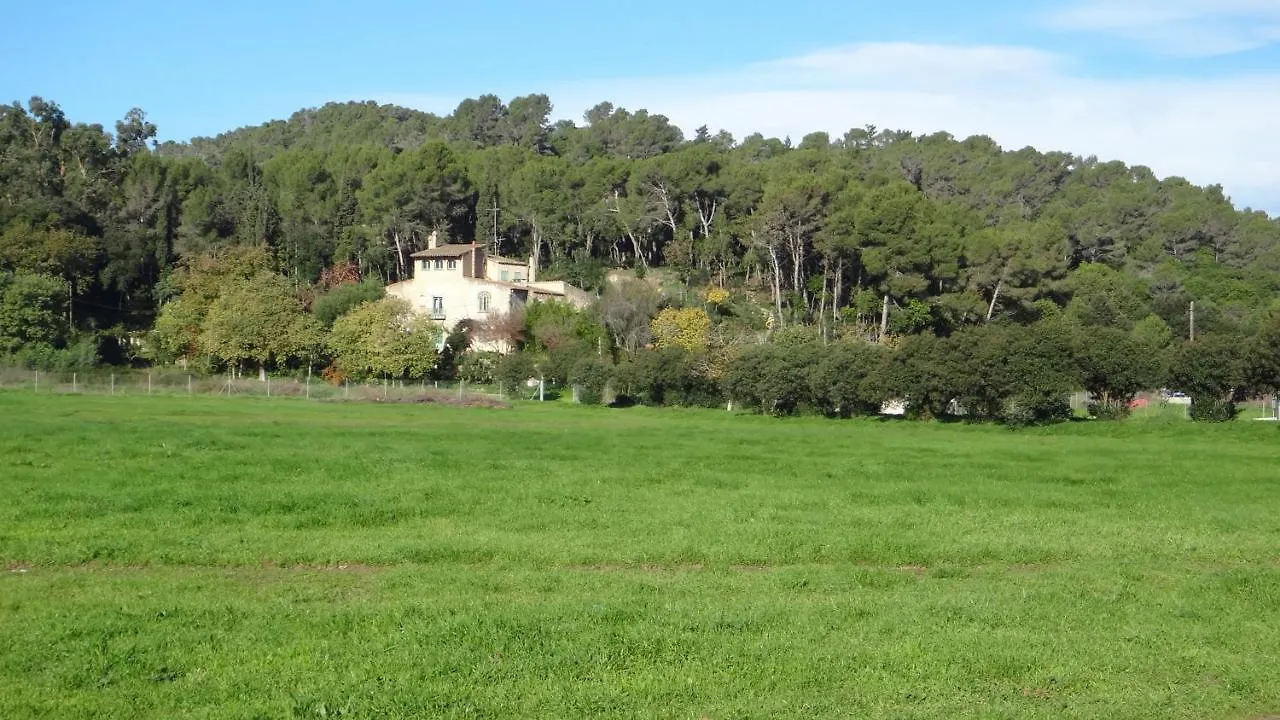 Casa de Férias Vivalidays Can Rabassa Santa Susana Espanha